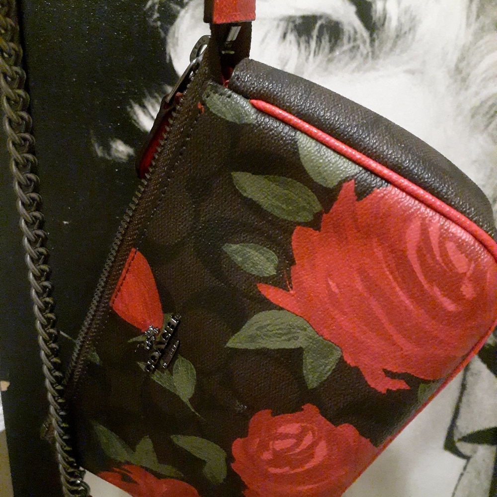 Authentic COACH bag 🌹Rose Red🌹